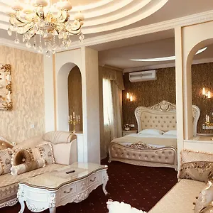فندق Agava ***