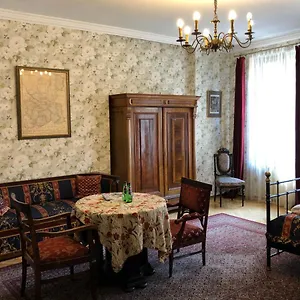 *** Hotel apartamentowy Austeria Klezmer Hois Polska